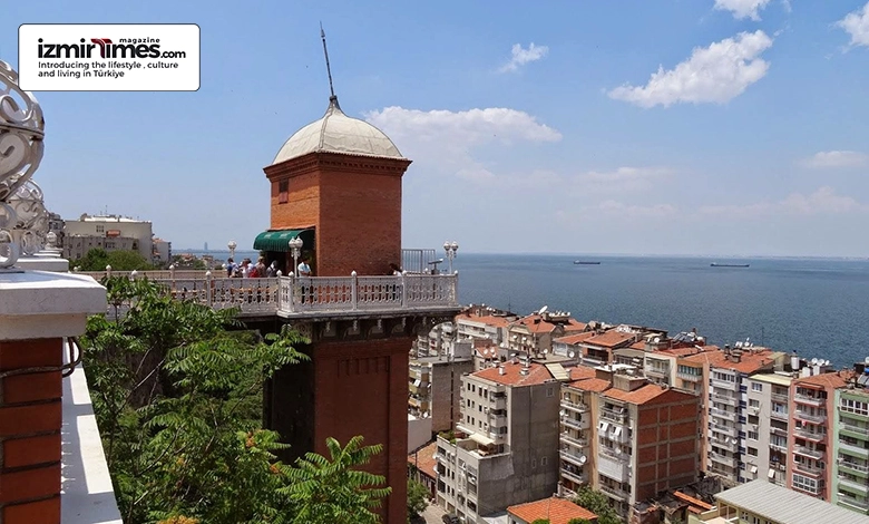 İzmir Historical Elevator Building