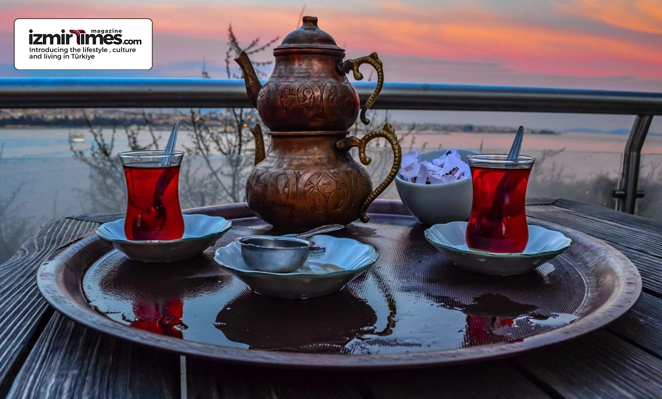 How to make Turkish Tea (Step-by-Step Guide)